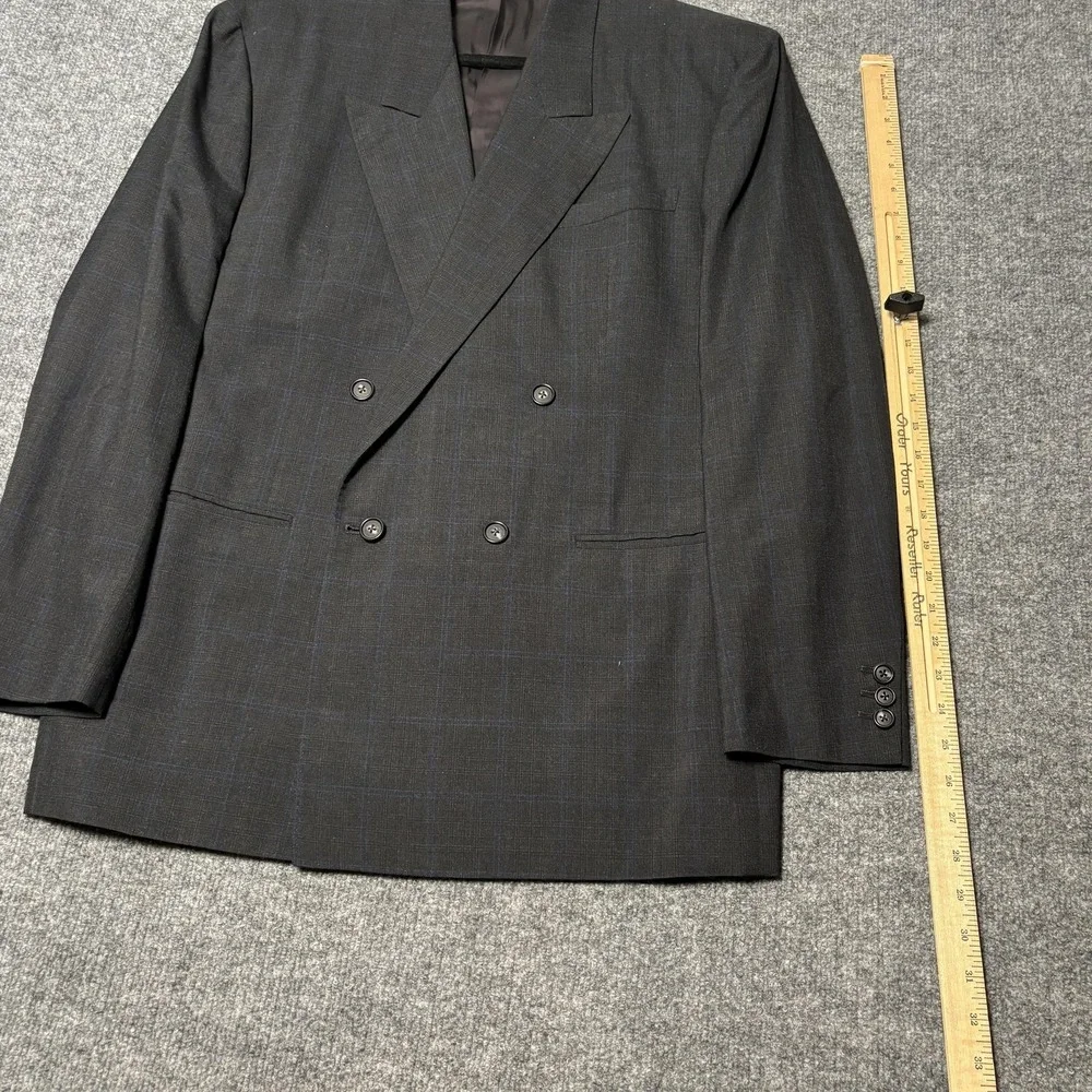 British Tailors Suit Mens 44R 33x34 Gray Check Wool Dormeuil 100 Made In England